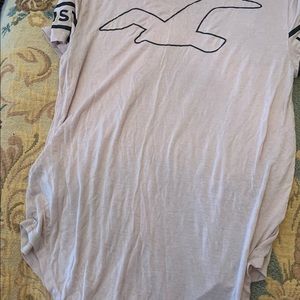 Hollister T-shirt